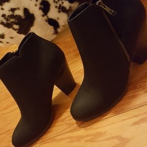🖤 NEW Black Charlotte Russe Boots
